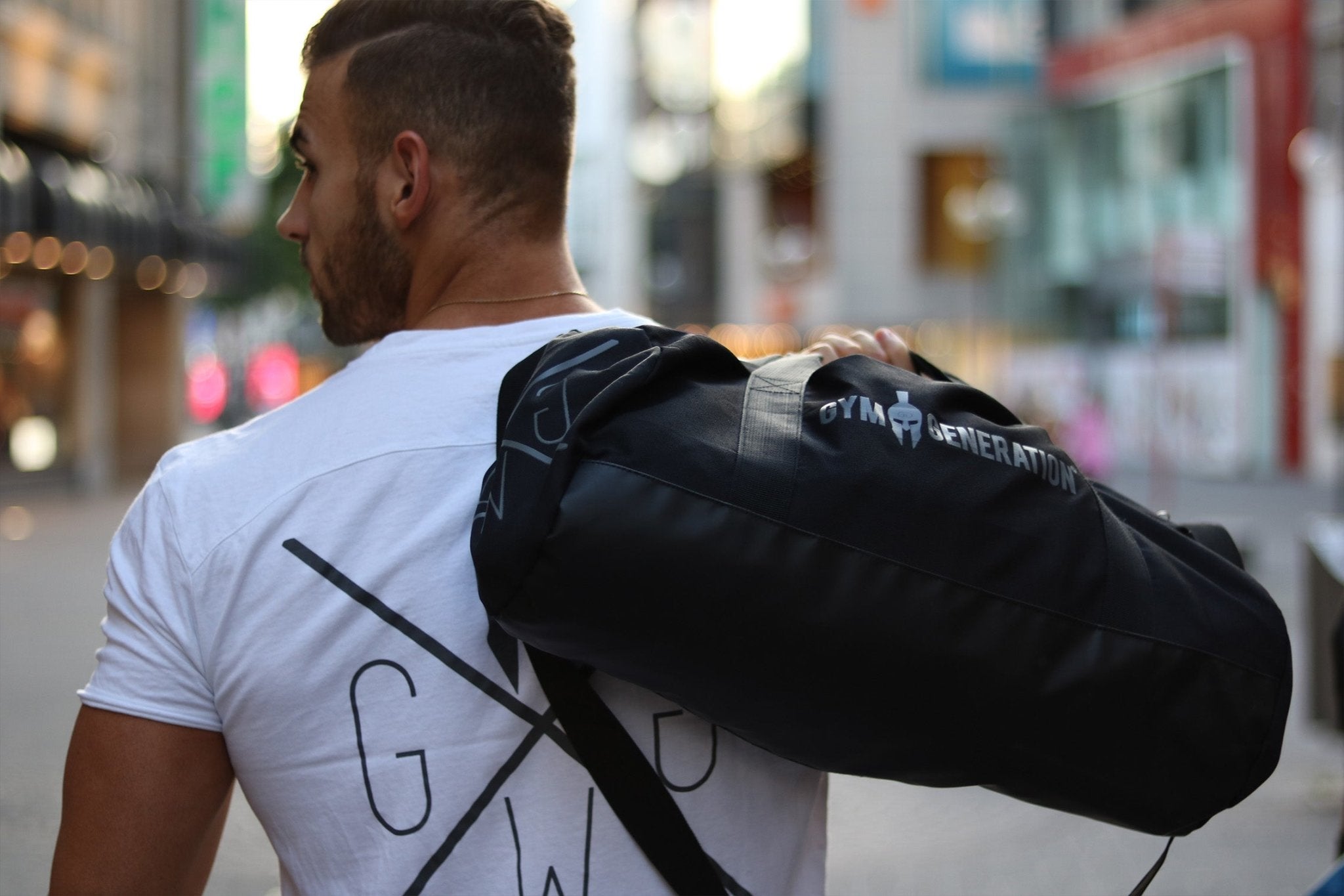 Magliette stile strada  La tendenza dalle strade di New York e Parigi –  Gym Generation®