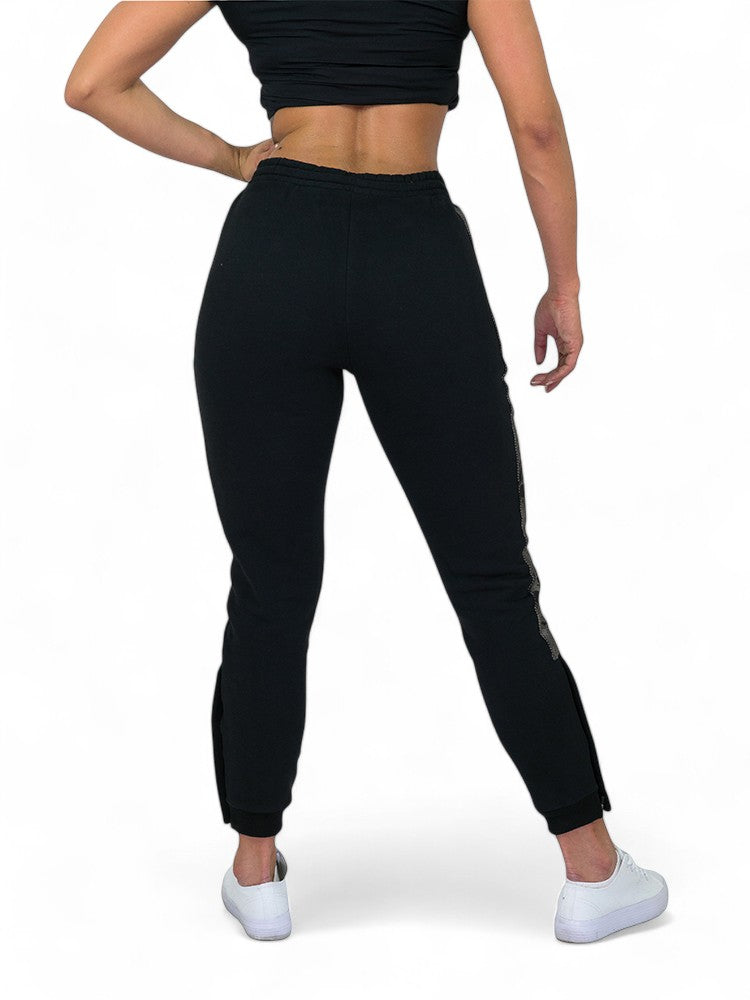 Gym Generation Sporthose Damen – Funktionale Jogginghose aus Baumwollmischung für intensives Training, Cardio, Stretching und bequeme Freizeitkleidung.