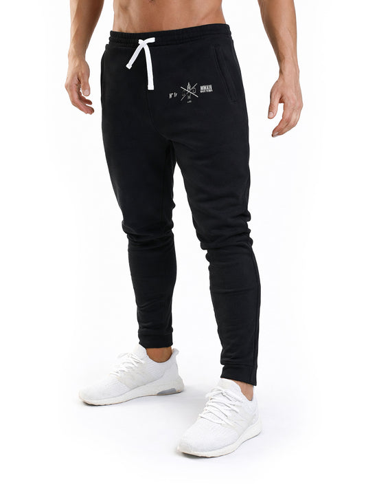 Gym Generation Fitness Trainingshose Herren schwarz – Seitenansicht mit dezentem Logo