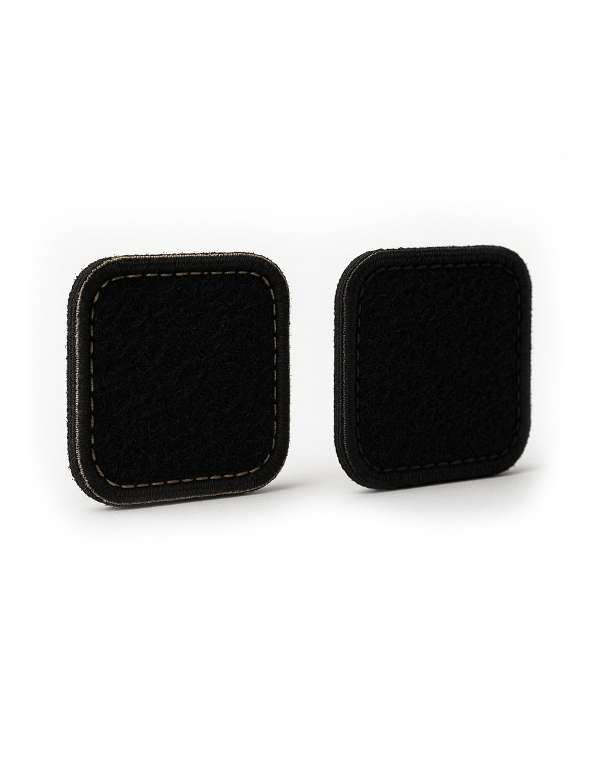 Rückseite des Spartaner Patch Sets mit Velcro-Klettsystem, hochwertige Verarbeitung und robuste Hakenstruktur, geeignet für Rucksäcke, Jackets, Tactical Vests und individuelle Ausrüstung.