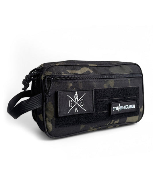 Reise Kulturbeutel Camo personalisierbar – Gym Generation Necessaire für Sport & Alltag