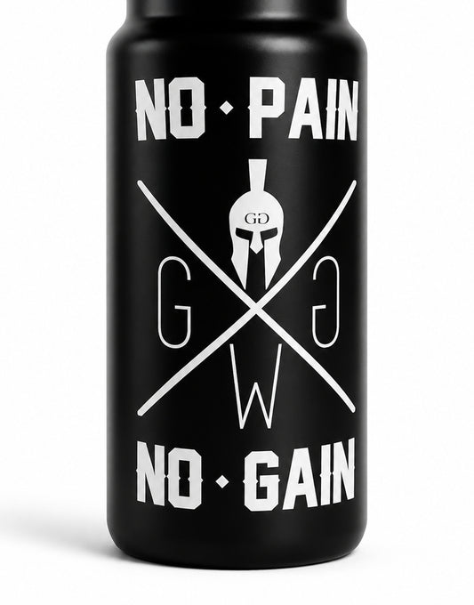 No Pain No Gain Trinkflasche in Schwarz – weisser Druck mit Gym Generation Logo auf 750 ml Sportflasche