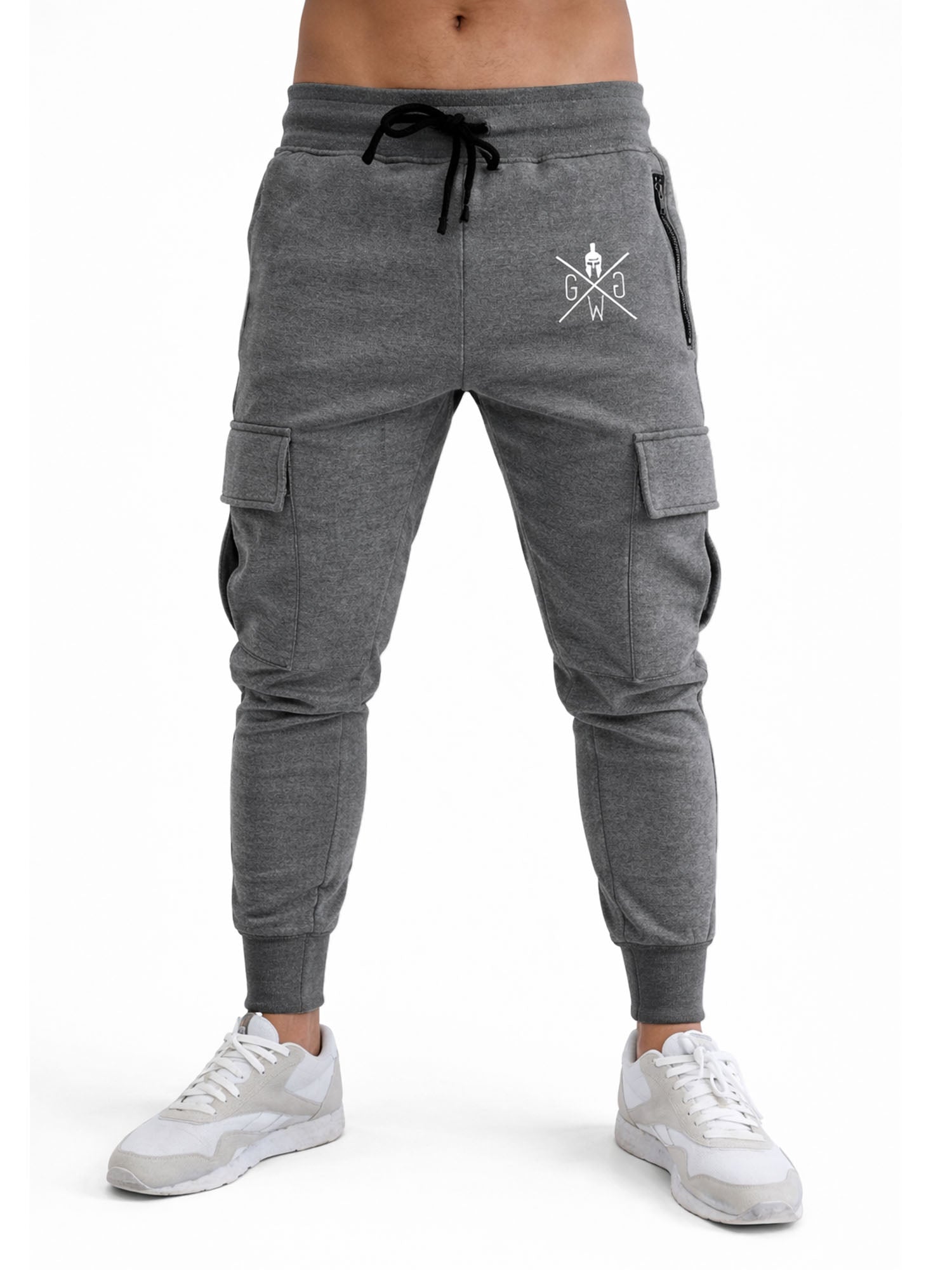 Cargo Trainerhose Herren Dunkelgrau von Gym Generation – Frontansicht mit Kordelzug, Cargo-Taschen und sportlicher Loose-Fit Passform