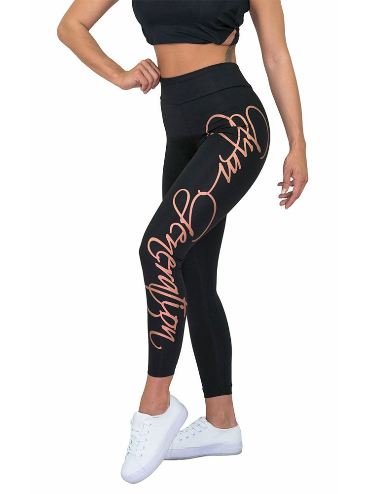 Schwarze Leggings für Sport und Freizeit.