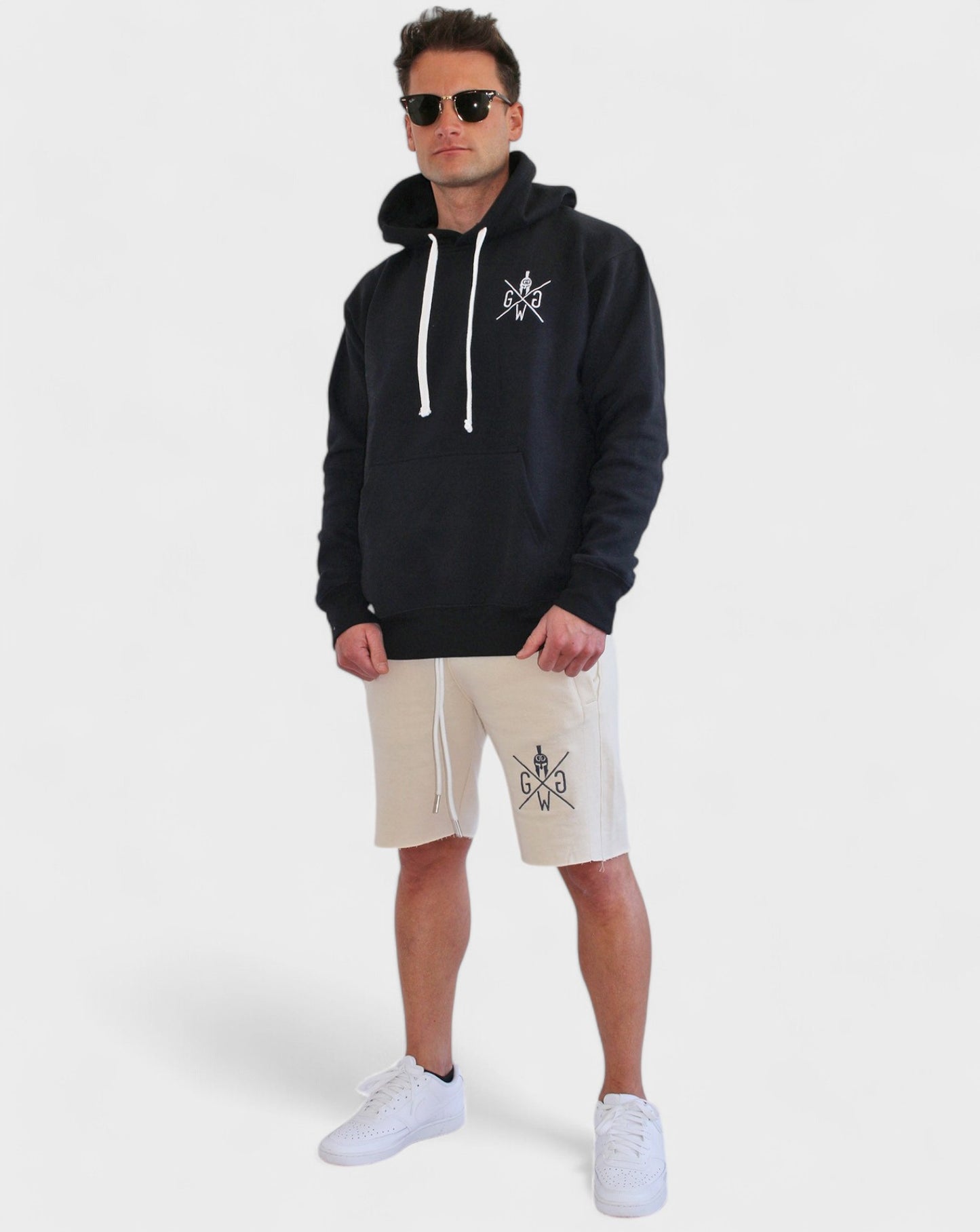 Gym Shorts "Off White" – stylische und bequeme Herren Shorts von Gym Generation mit modernem Design und maximaler Bewegungsfreiheit für Sport und Alltag.