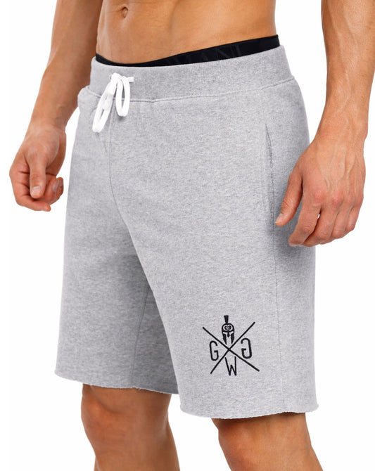 Graue Gym Shorts für Herren von Gym Generation in seitlicher Ansicht – mit weißem Kordelzug, weichem Sweatstoff und schwarzem Beinlogo