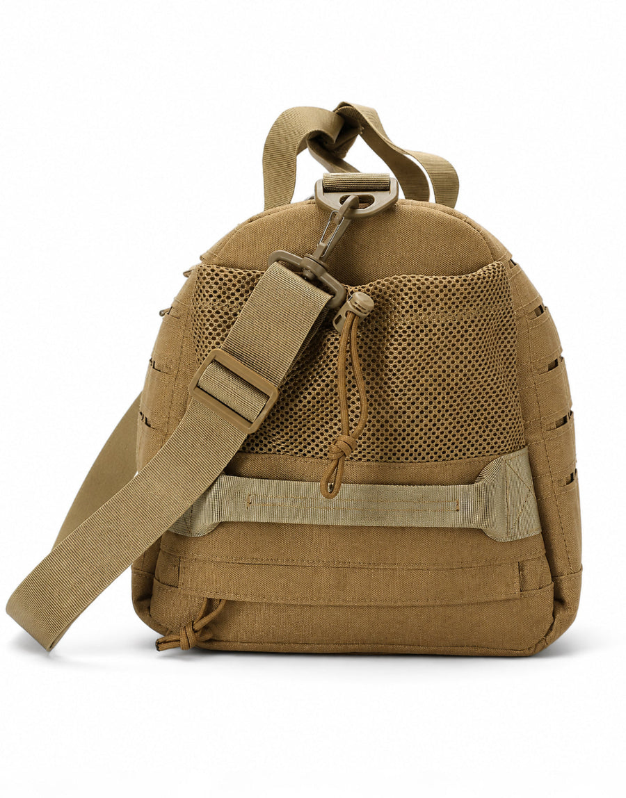 Beige Gym Generation Sporttasche Maverick mit Mesh-Seitenfach, verstellbarem Schultergurt und robustem Gym-Bag-Design