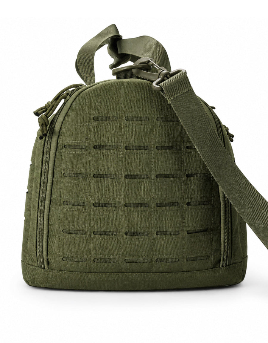 Gym Generation Fitness Sporttasche Maverick in Olive mit separatem Schuhfach, Schultergurt, Laser-Cut-MOLLE und robustem Gym-Bag-Design