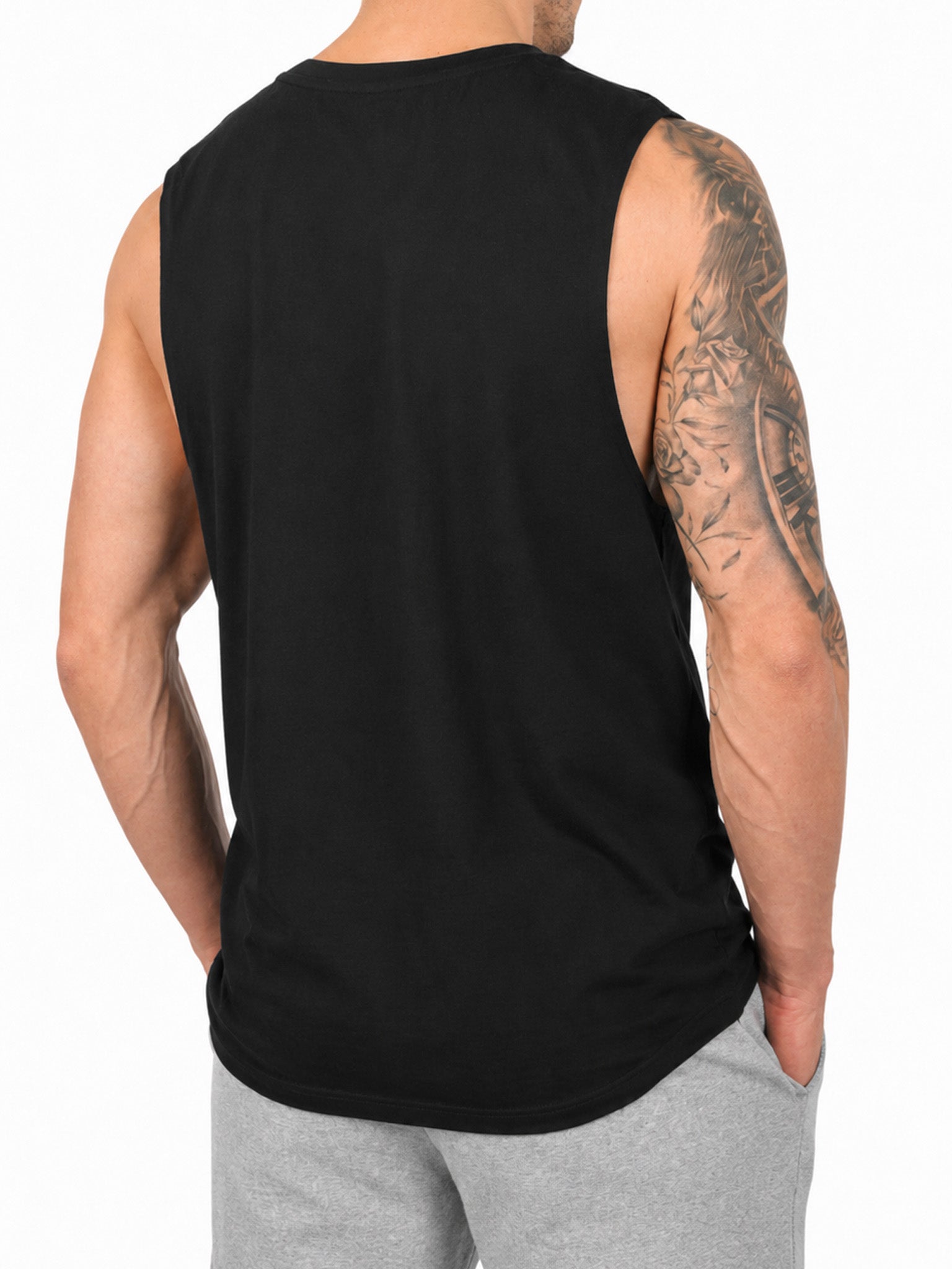 Schwarzes Tank Top Herren Rückansicht ohne Print, Muscle Cut mit weit geschnittenem Armausschnitt