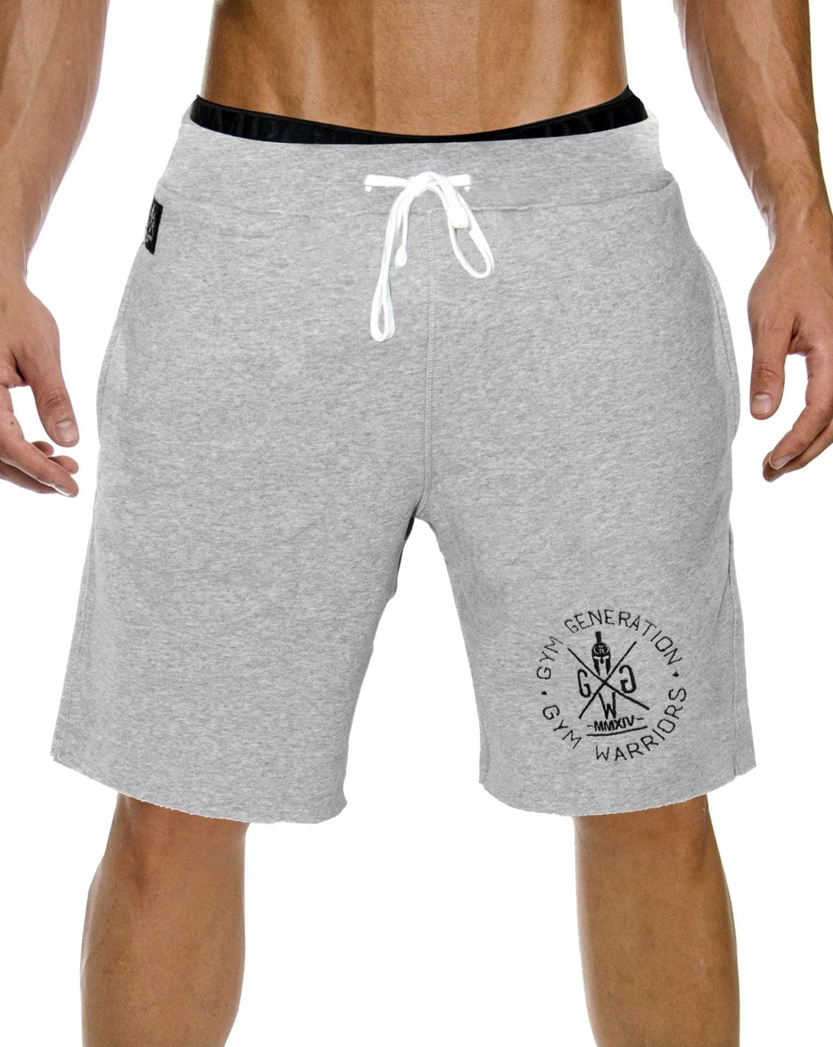 Gym Generation Herren Fitness Shorts in Grau, moderner Look mit ausgefranstem Saum, perfekt für Sport und Freizeit.