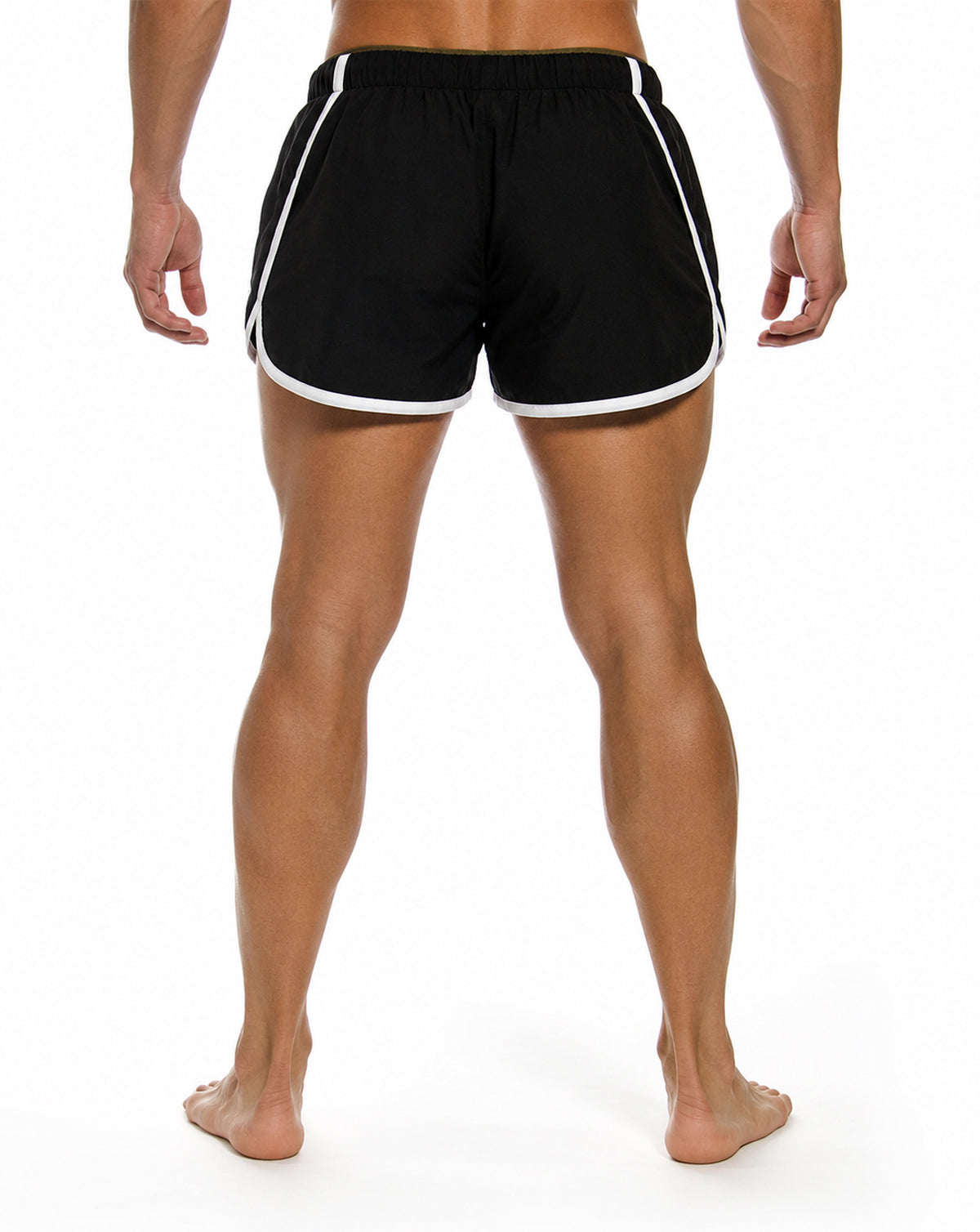 Schwarze Gym Generation Gym Shorts für Herren mit weissen Kontraststreifen in gerader Rückenansicht.