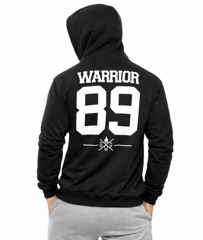 Schwarzer Gym Generation Herren Hoodie mit Kapuze, Rückansicht WARRIOR 89 Print, Premium Gym Hoodie für Krafttraining, Fitness, Bodybuilding und Streetwear Lifestyle