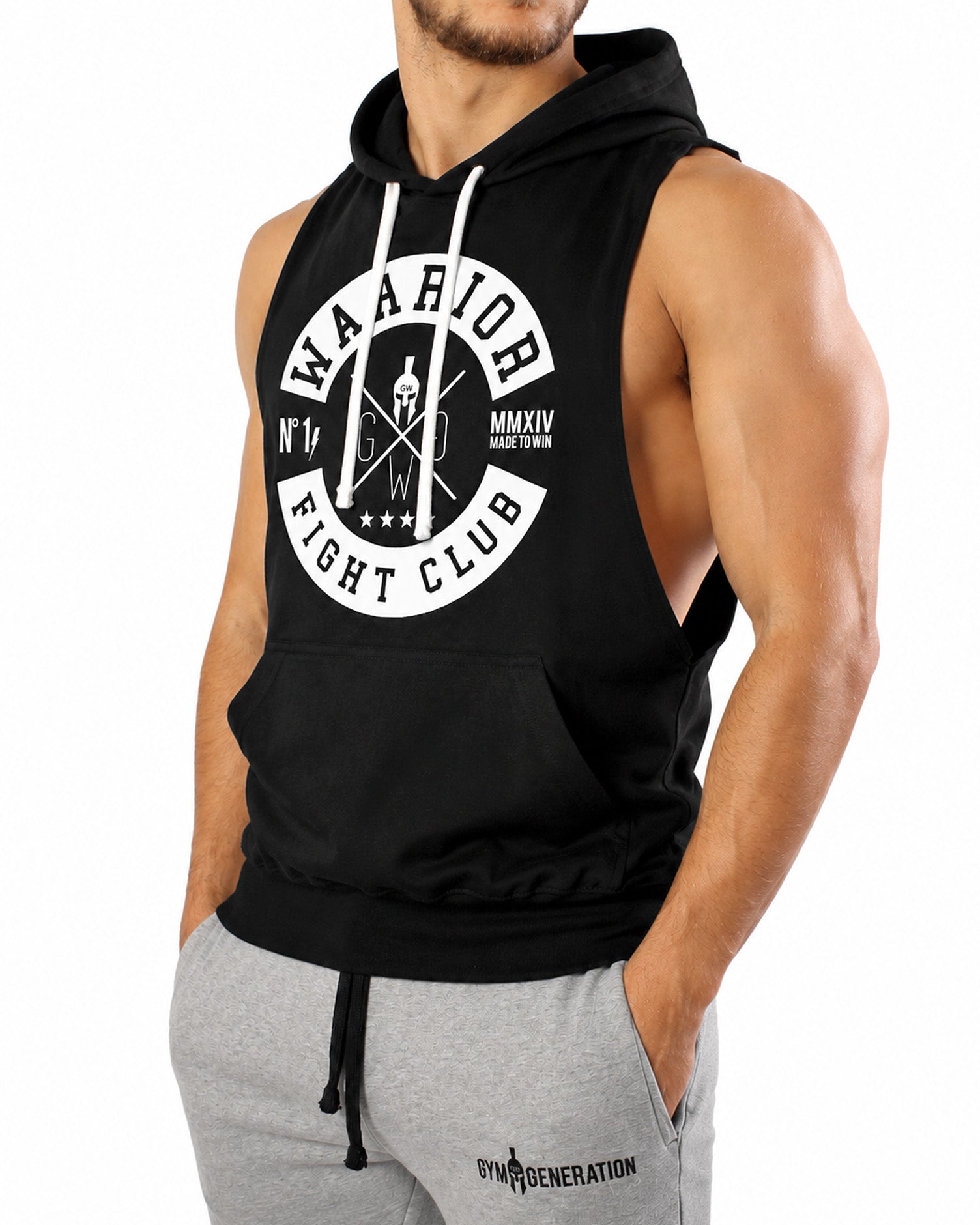 Schwarzes Fitness Kapuzen Tank Top Herren mit weissem Frontprint in schräger Vorderansicht von Gym Generation