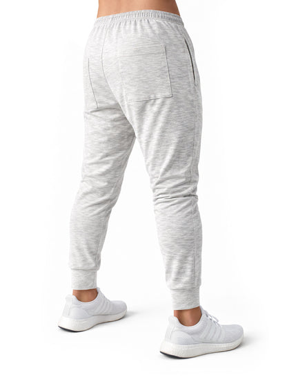 Rückansicht der Herren Sporthose Off White von Gym Generation mit athletischem Schnitt und cleanem Design – moderne Fitness Trainingshose für Gym und Alltag