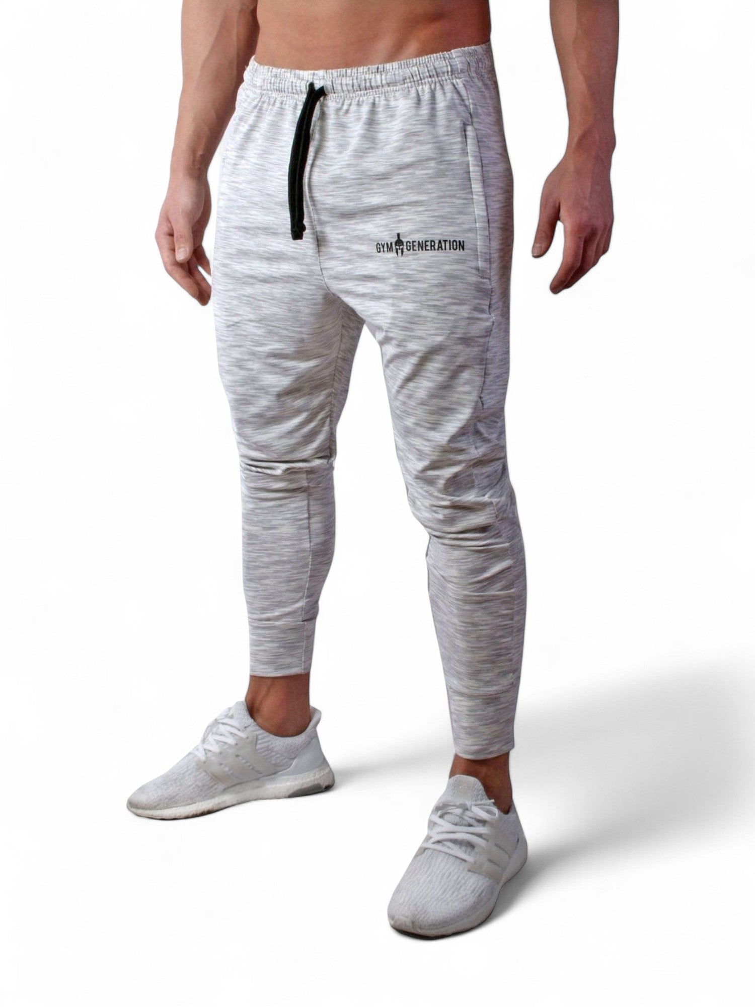 Helle Sporthose für Herren von Gym Generation in trendigem Off White mit leichter Musterung.