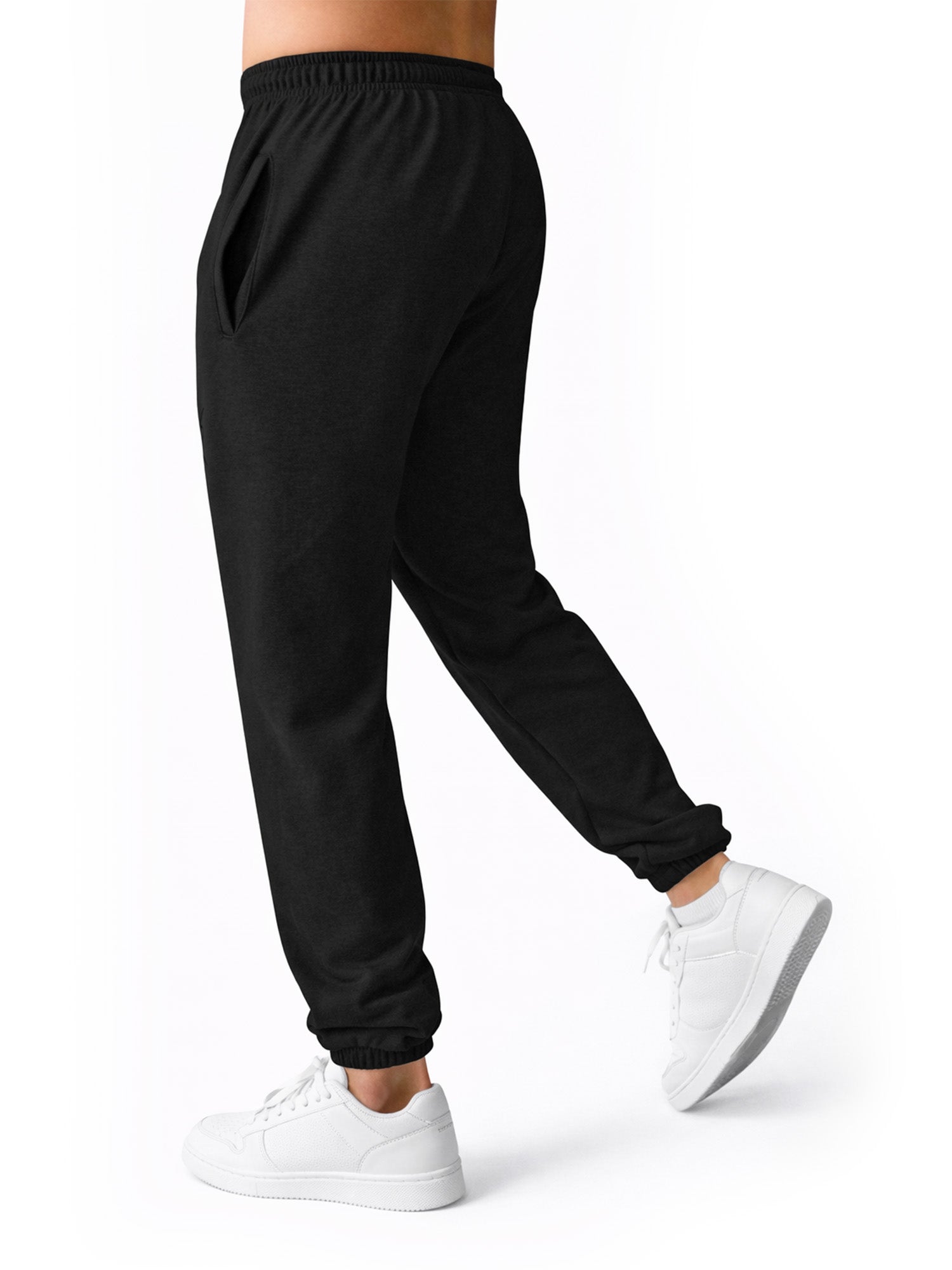 Seitenansicht der schwarzen Gym Generation Herren Jogginghose mit Baggy Fit aus French Terry, elastischem Bund und praktischer Seitentasche für Rest Day und Freizeit