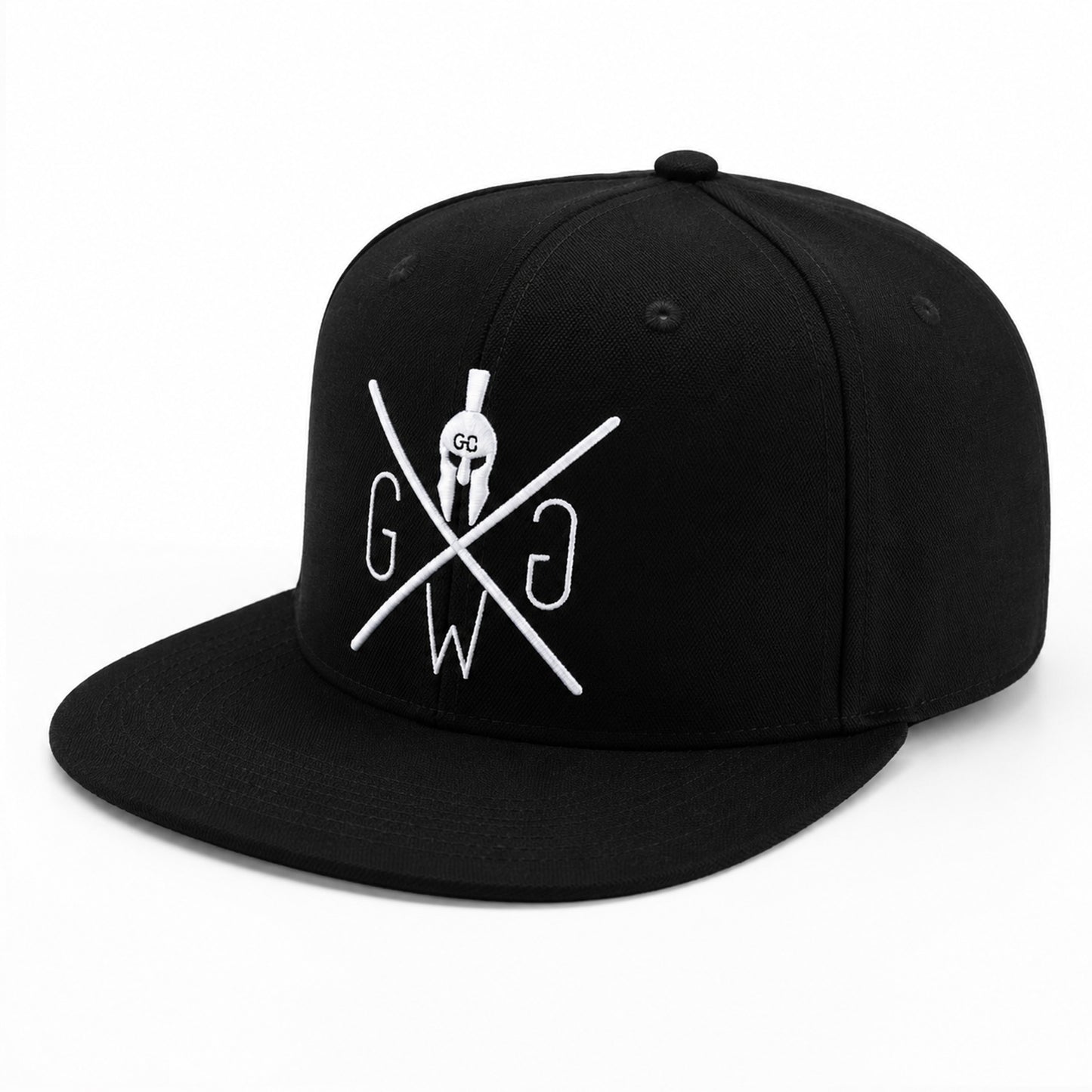 Gym Snapback in Schwarz von Gym Generation in der schrägen Ansicht mit flachem Schirm und 6-Panel-Krone