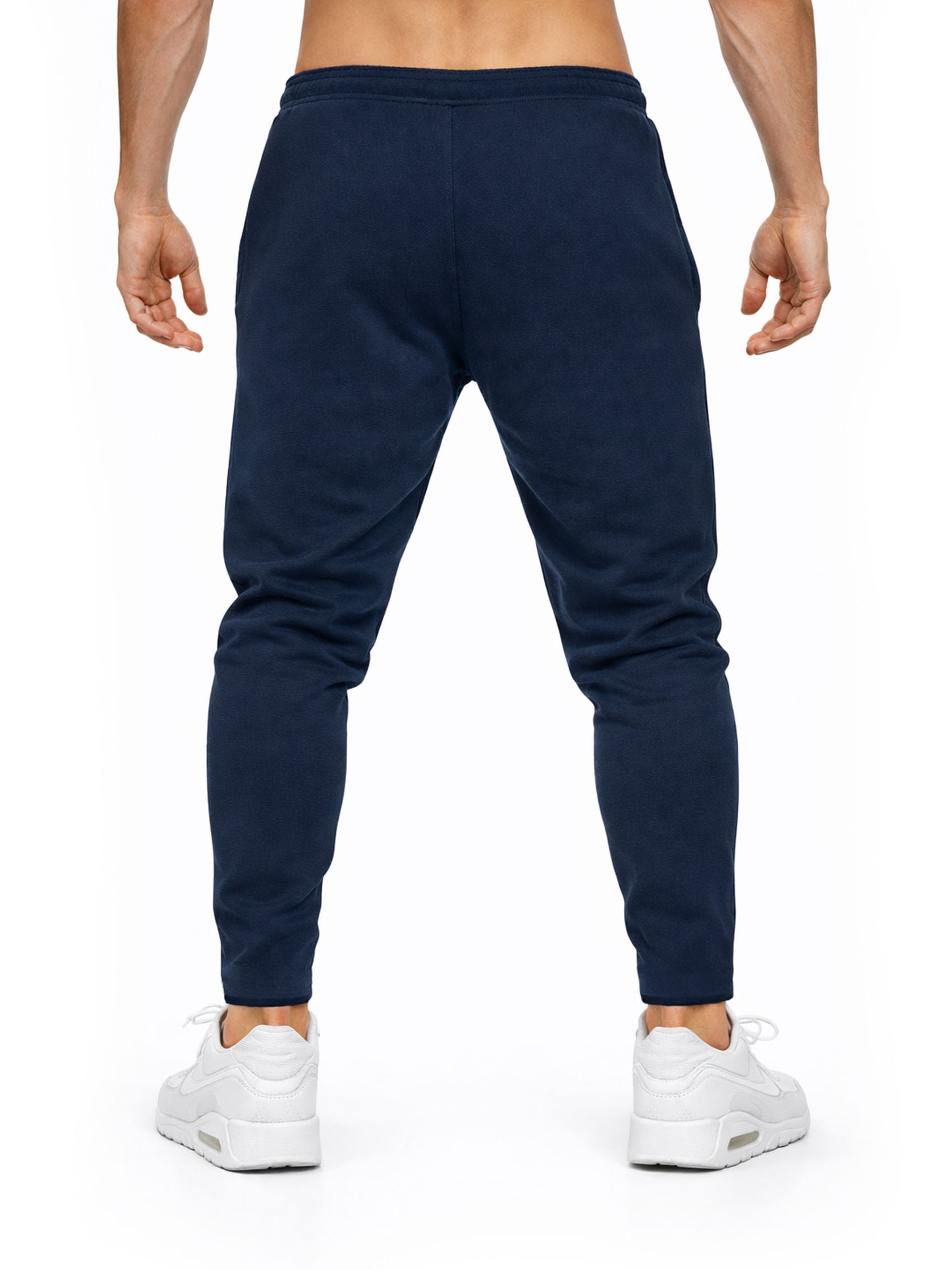 Gym Generation Herren Trainingshose navy getragen – Rückansicht Jogger mit tapered Fit für Fitness, Gym und Alltag