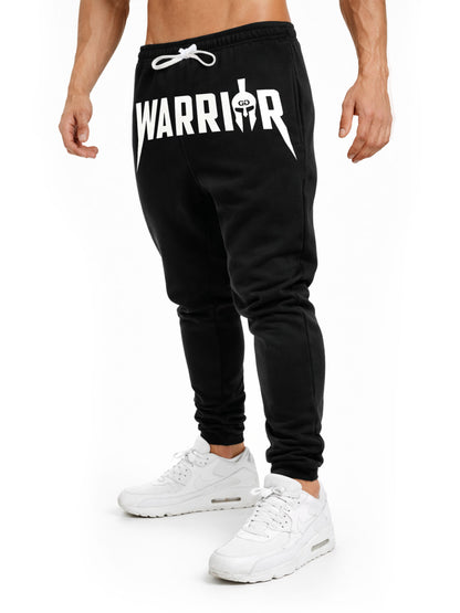 Gym Generation Warrior Trainingshose Herren schwarz – Seitenansicht mit großem Warrior Print