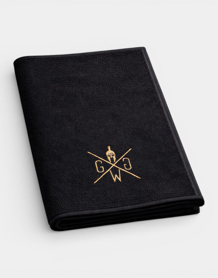 Schwarzes Premium Gym Handtuch von Gym Generation – hochwertiges Fitnessstudio Handtuch mit Logo, extrem saugfähig, robust, ideal für Krafttraining, Crossfit und Bodybuilding.