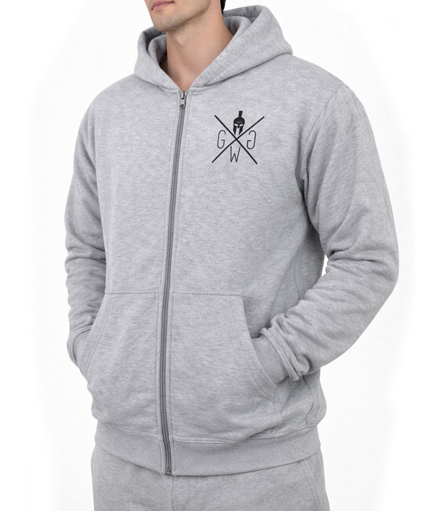 Grauer Zipper Gym Hoodie Herren von Gym Generation, schräge Frontansicht mit Spartaner Logo, hochwertiger Fitness Hoodie für Krafttraining, Gym Wear, Athleisure und Performance Lifestyle
