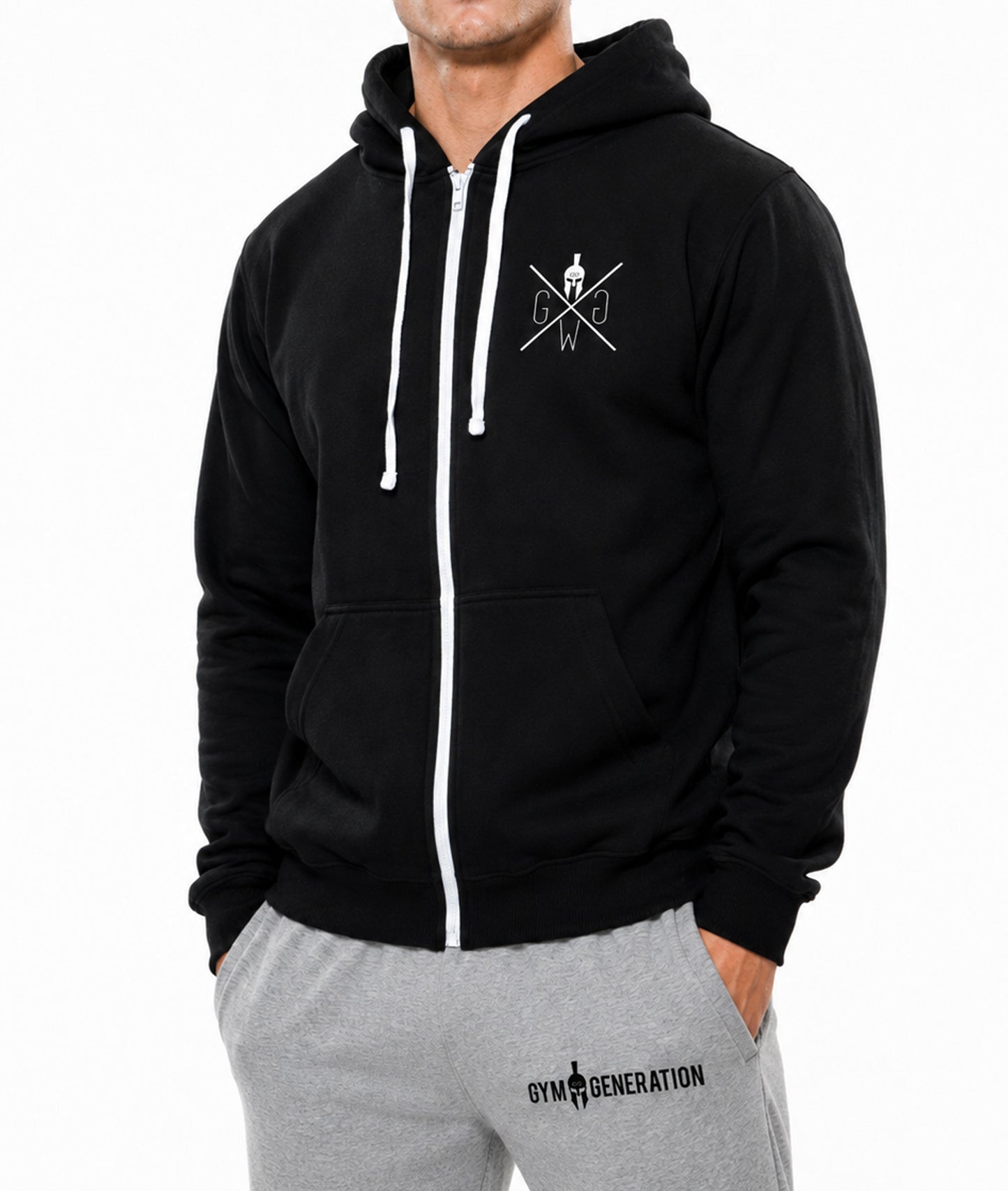 Gym Hoodie Herren Schwarz seitlich mit weissem Zip, Kordeln und Kängurutaschen kombiniert zu Jogginghose