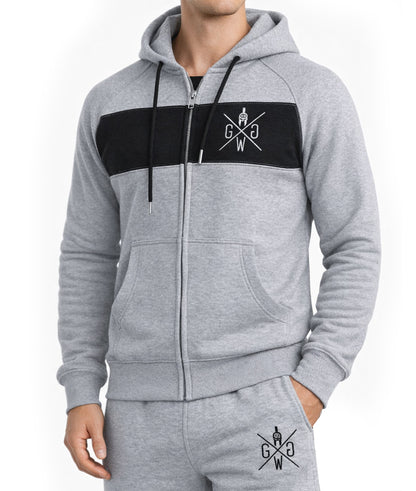 Grauer Gym Generation Hoodie mit Reissverschluss, athletische Passform am Model, Fitness Hoodie für Krafttraining, Gym Wear und Sport-Lifestyle, Premium Herren Trainingsjacke mit Logo
