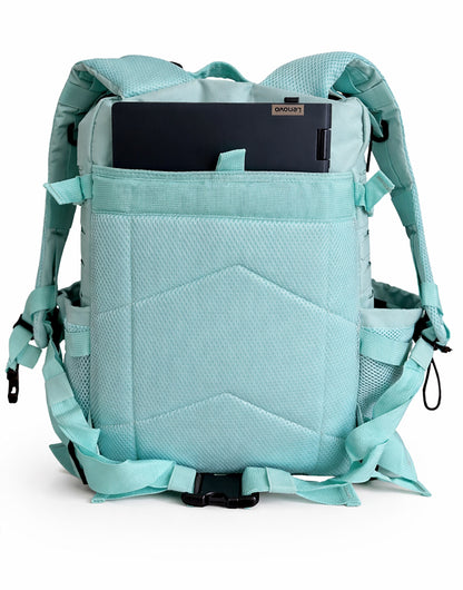 Rückansicht des Gym Generation Fitness Rucksacks in Arctic Mint mit gepolstertem Laptopfach und ergonomischem Rückenpolster