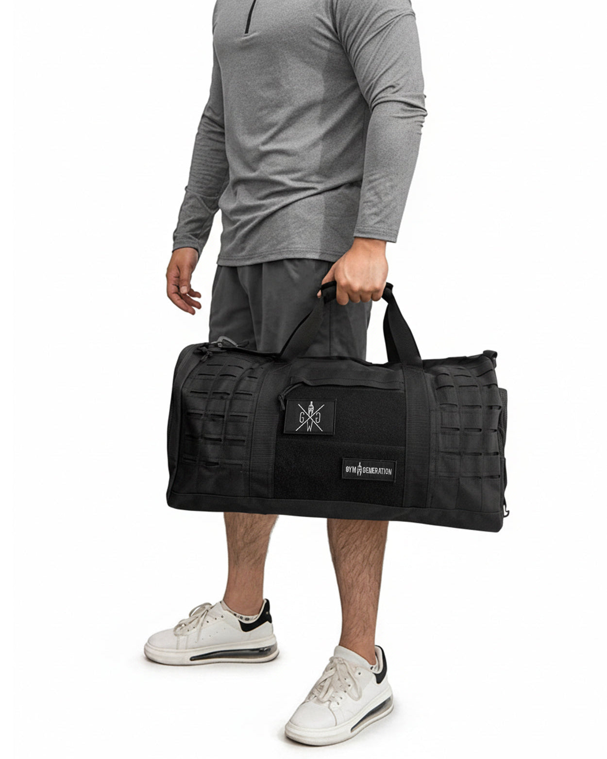 Fitness Sporttasche Schwarz – Gym Generation Tasche mit separatem Schuhfach, abnehmbaren Schultergurten und Spartaner-Patch, perfekt für Training und Alltag.
