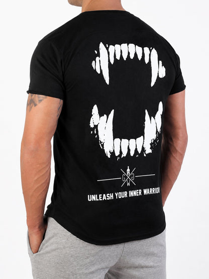 Schwarzes Stay Hungry Gym T-Shirt für Herren von Gym Generation mit grossem weissem Rückenprint, Athletic Fit und Raw-Cut-Saum