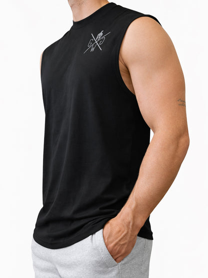 Seitliche Ansicht des schwarzen Herren Fitness Tank Tops mit Brustlogo von Gym Generation