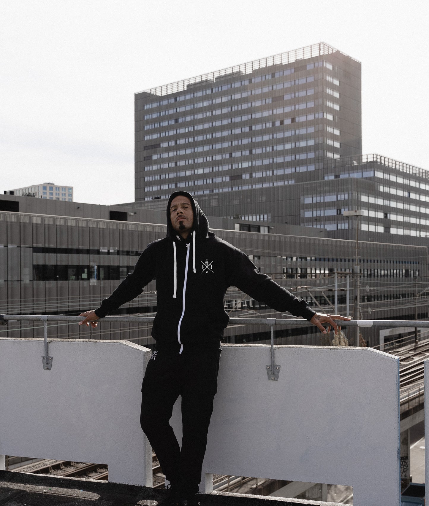 Sweat à capuche de sport Gym Warriors - Noir