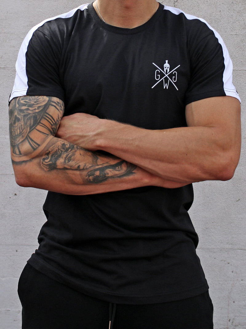 Hochwertiges Gym Shirt in Schwarz für Männer – atmungsaktiv, sportlicher Fit, perfekt für Krafttraining, Calisthenics und Outdoor-Workouts