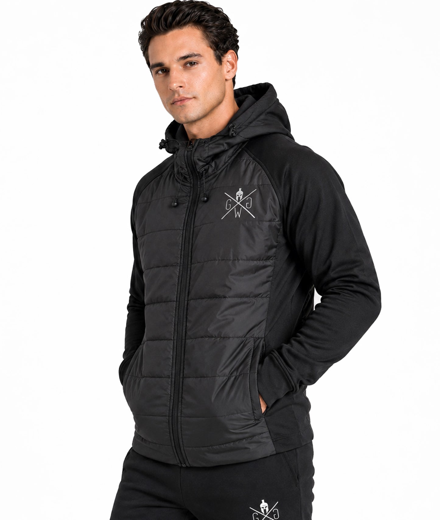 Schwarze Gym Generation Hybrid Athlete Jacket für Herren mit Kapuze, leicht gefüttertem Body und flexiblen Ärmeln für Training und Alltag