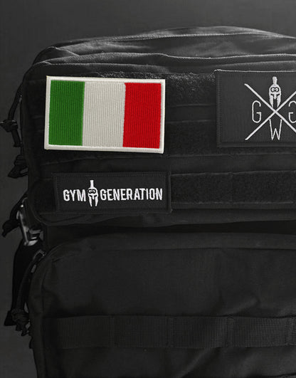 Italien Flagge Patch mit Klettverschluss auf schwarzem taktischen Rucksack – Gym Generation Velcro Patch