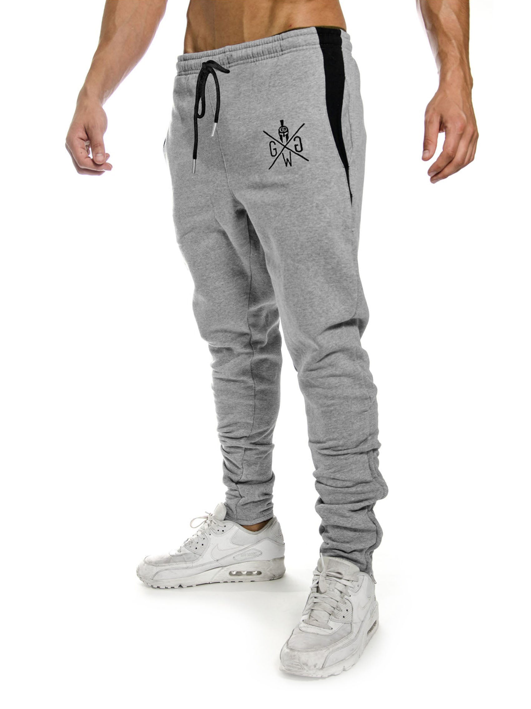 Jogginghose in Grau von Gym Generation – stylische und komfortable Sporthose mit eingesticktem Spartaner-Logo, ideal für Training und Freizeit.