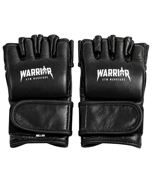Paire de gants MMA vue de dessus, doigts ouverts et logo Warrior sur cuir noir – Gym Generation