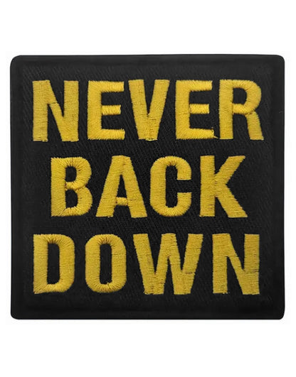 Never Back Down Patch mit Klettverschluss - Gym Generation®--www.gymgeneration.ch