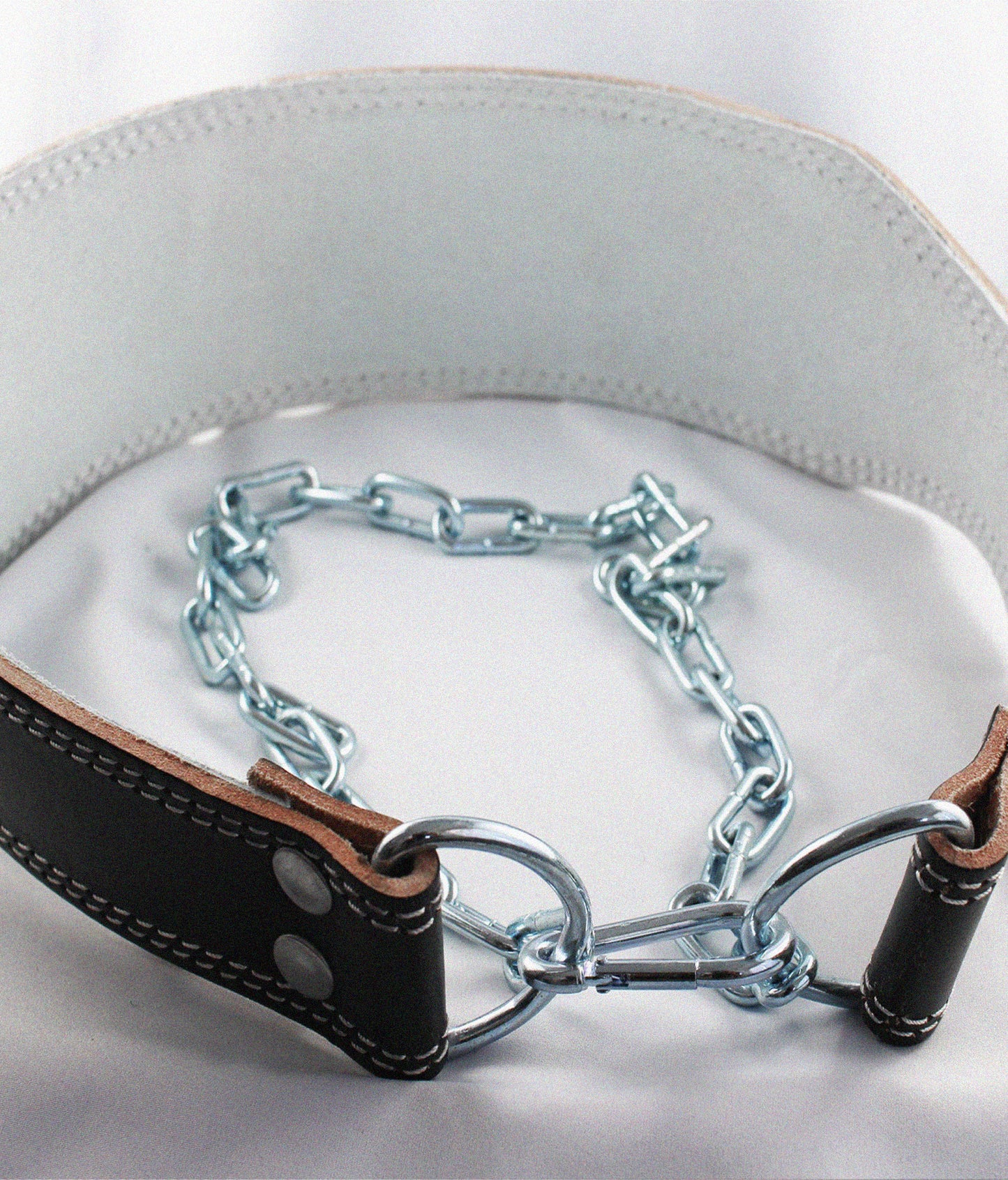 Ceinture de lest en cuir avec chaîne