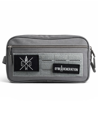 Kulturbeutel Grau Gym Generation mit Klett-Patch – personalisierbares Necessaire für Fitness und Alltag