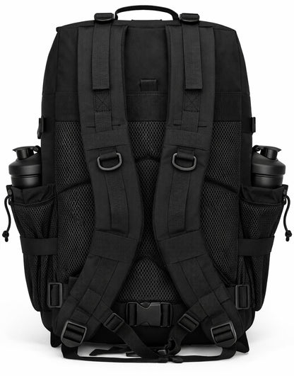 Gym Generation Schwarzer Fitness- und Meal-Prep Rucksack Rückansicht mit ergonomischem Rückenpolster, atmungsaktivem Mesh-System und verstellbaren Schultergurten – 45L Profi Gym Rucksack für Bodybuilding, Wettkampf, Alltag, Arbeit und Reisen