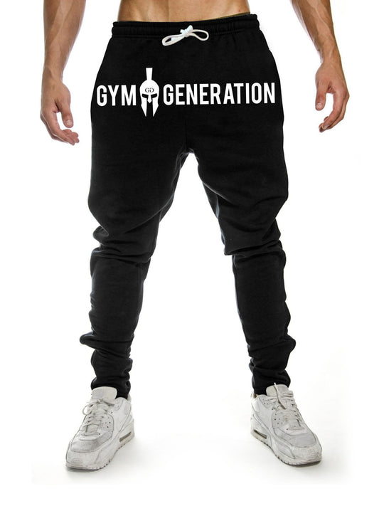 Stylische Trainerhosen von Gym Generation in Schwarz mit auffälligem weißen Logoaufdruck.
