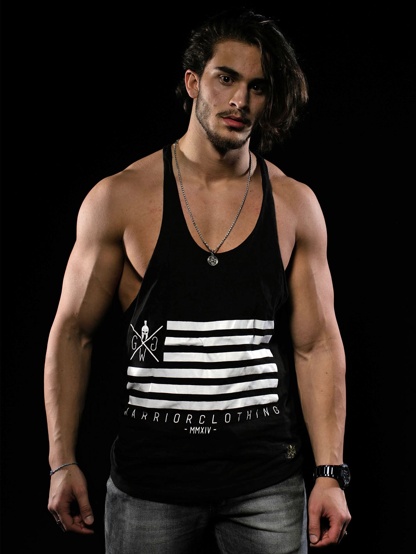 Schwarzes Stringer Tank Top für Herren von Gym Generation mit 'Warrior Clothing' Schriftzug