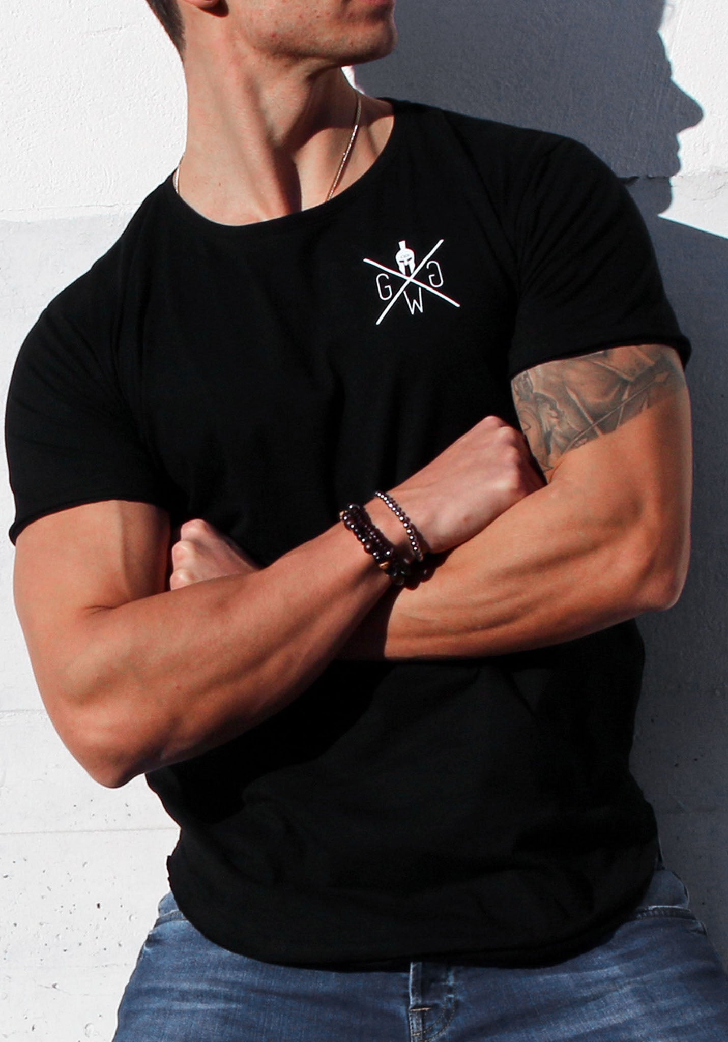 Hochwertiges schwarzes Gym T-Shirt für Herren, perfektes Tragegefühl und lässiges Design.