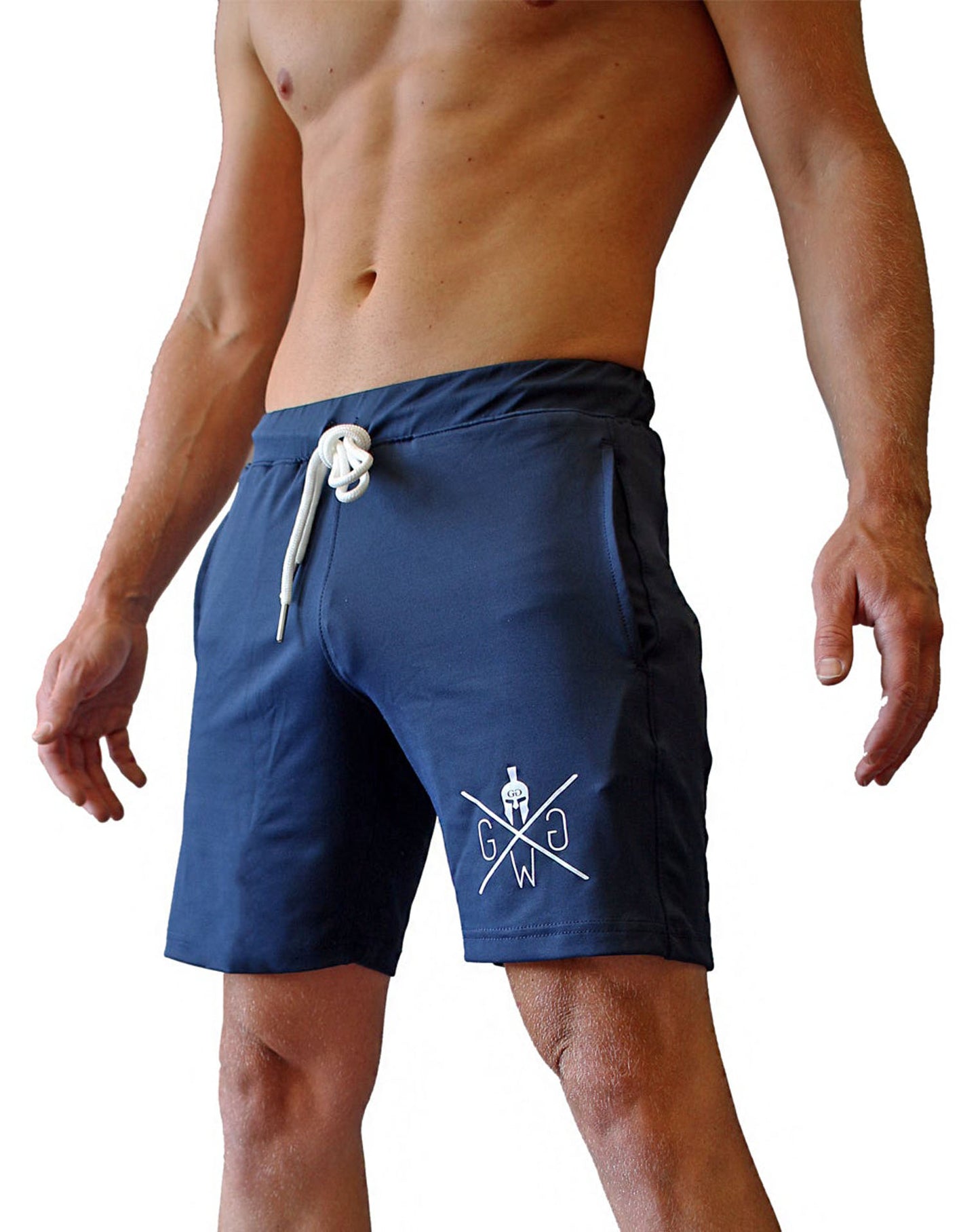 Sportliche und elegante Herren Fitness Shorts in Night Blue, perfekt für das Gym und Outdoor-Aktivitäten, von Gym Generation.