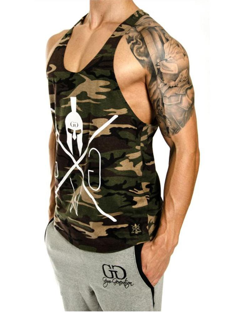 Herren Stringer Tank Top in Camouflage von Gym Generation – Bequem und atmungsaktiv für intensives Training