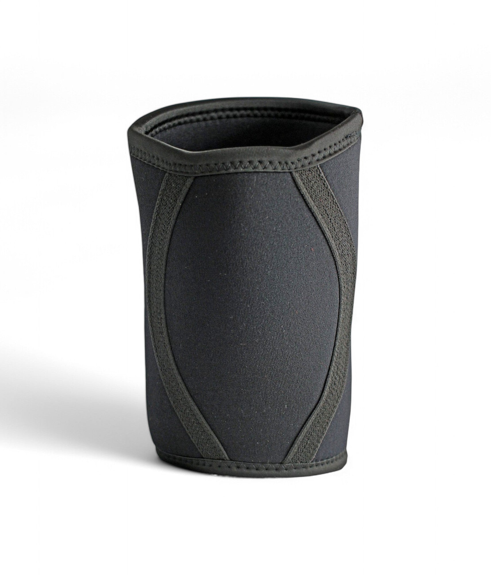 Ellenbogen Sleeve für Powerlifting von hinten, Neopren mit Flachnaht und elastischer Öffnung in Schwarz