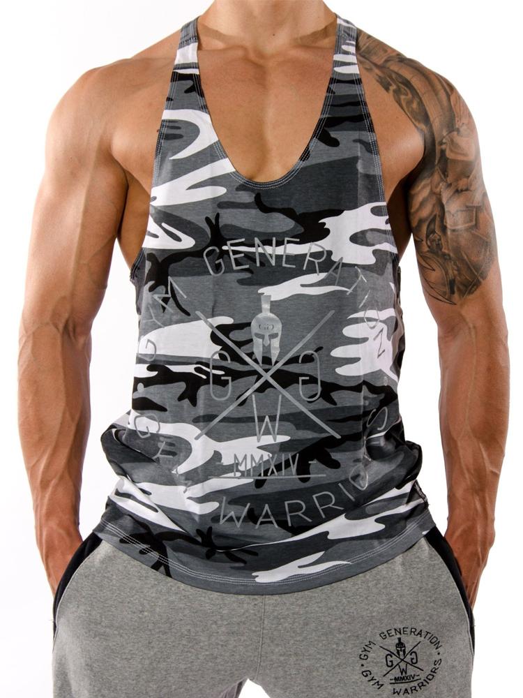 Frontansicht des grauen Camo Stringer Gym Tank Tops von Gym Generation für Fitness und Freizeit.