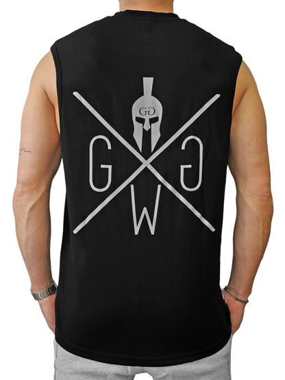 Gym Tank Top Schwarz von Gym Generation – Leichtes und atmungsaktives Fitness Tank mit Drop-Arm-Schnitt, ideal für Workouts und Streetstyle.