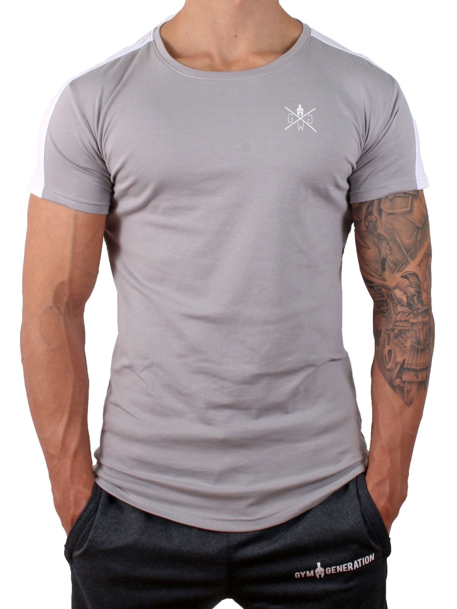 Herren-Sport T-Shirt in Grau von Gym-Generation, mit weissem Brustlogo und leichtem Material.